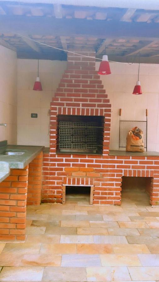 Lugar Encantador E Aconchegante, Com Piscina Γκουαρούχα Εξωτερικό φωτογραφία